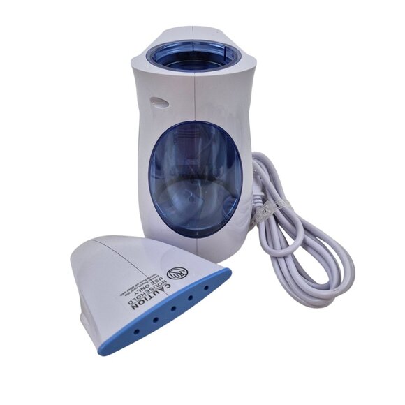 Hilife Portable Garment Steamer HL7 Travel 700W 240ML Capacity Sterilizes NIB - Picture 9 of 10